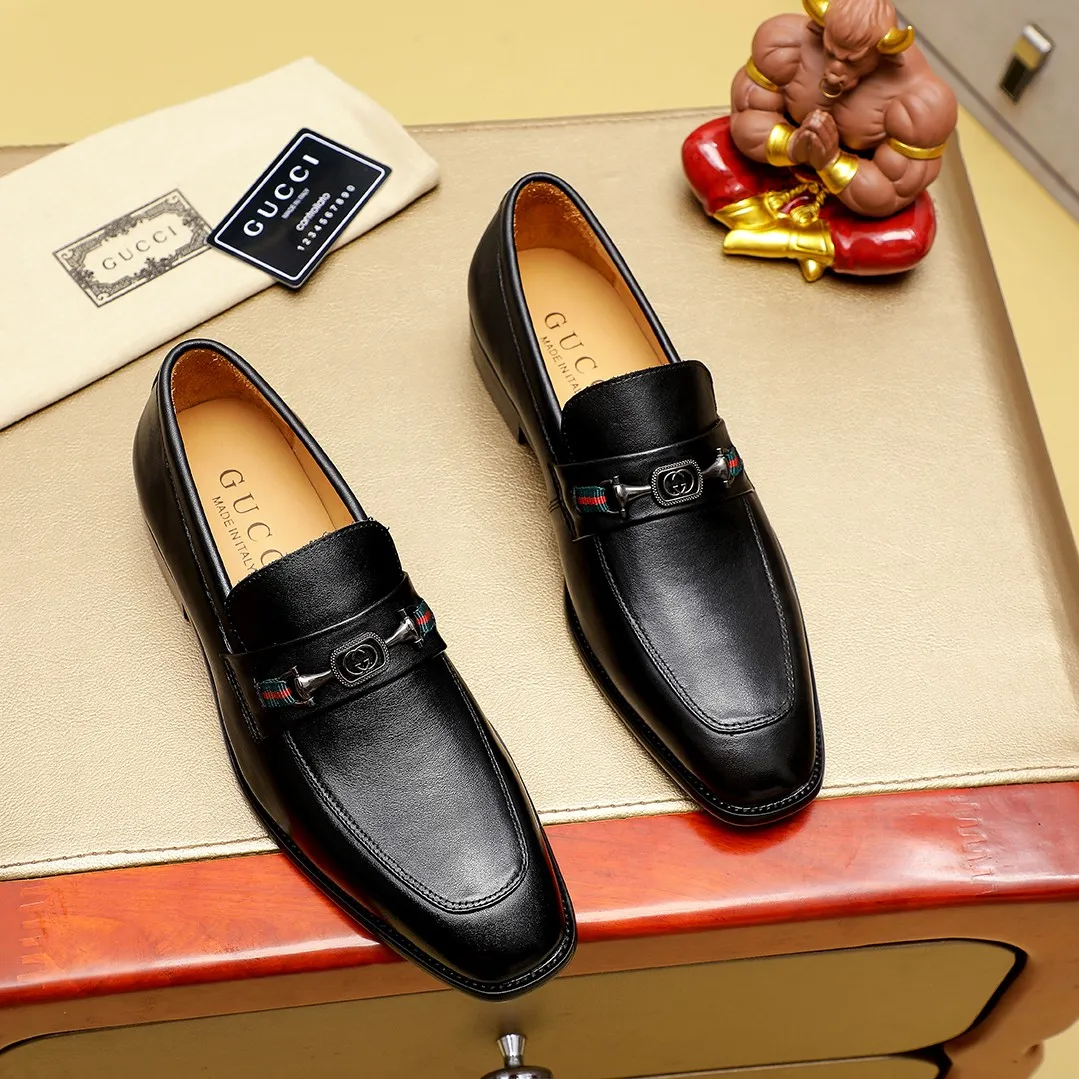 Men's men's shoes💰440💰💰🎩🎩🔥🔥Gucci GUCCI official website men's business formal leather shoes updated💥Hong Kong counter synchronized new styles💥completely one-to-one replica shipment👍zero gap in counter quality 0⃣️all made of imported cowhide with original hardware buckle➕🐂leather lining, color, code matching 39-44